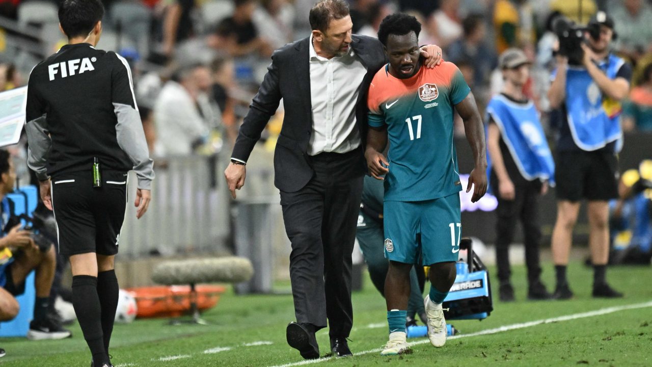 Autor de gol da Austrália sobre o Brasil, Irankunda nasceu em campo de refugiados e é grande promessa do país