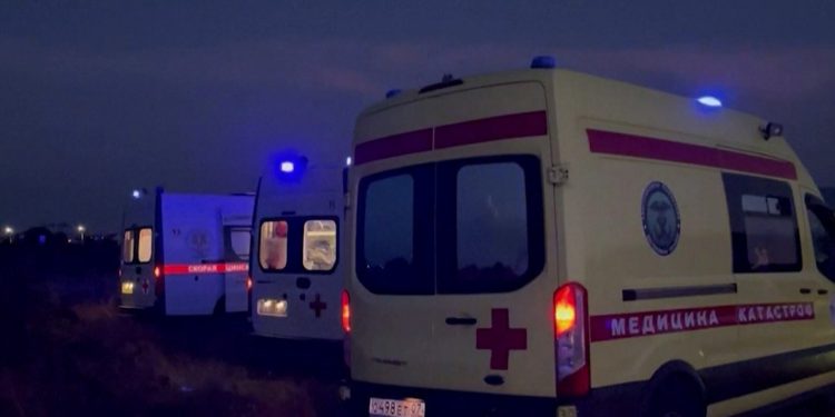 Avalanche mata 11 alpinistas e deixa seis feridos na Rússia