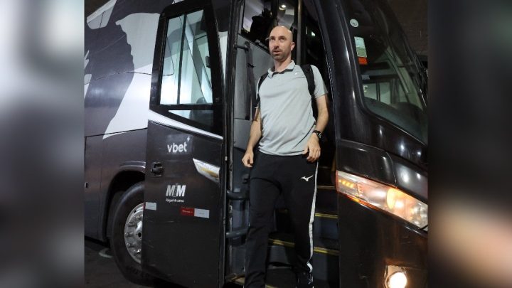 Bellão vê Botafogo ansioso em empate e se preocupa com proximidade do Z4: 'Precisa reagir rápido'