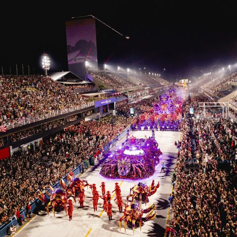 Carnaval 2027: veja o calendário dos ensaios técnicos e como comprar ingressos para frisas e arquibancadas especiais