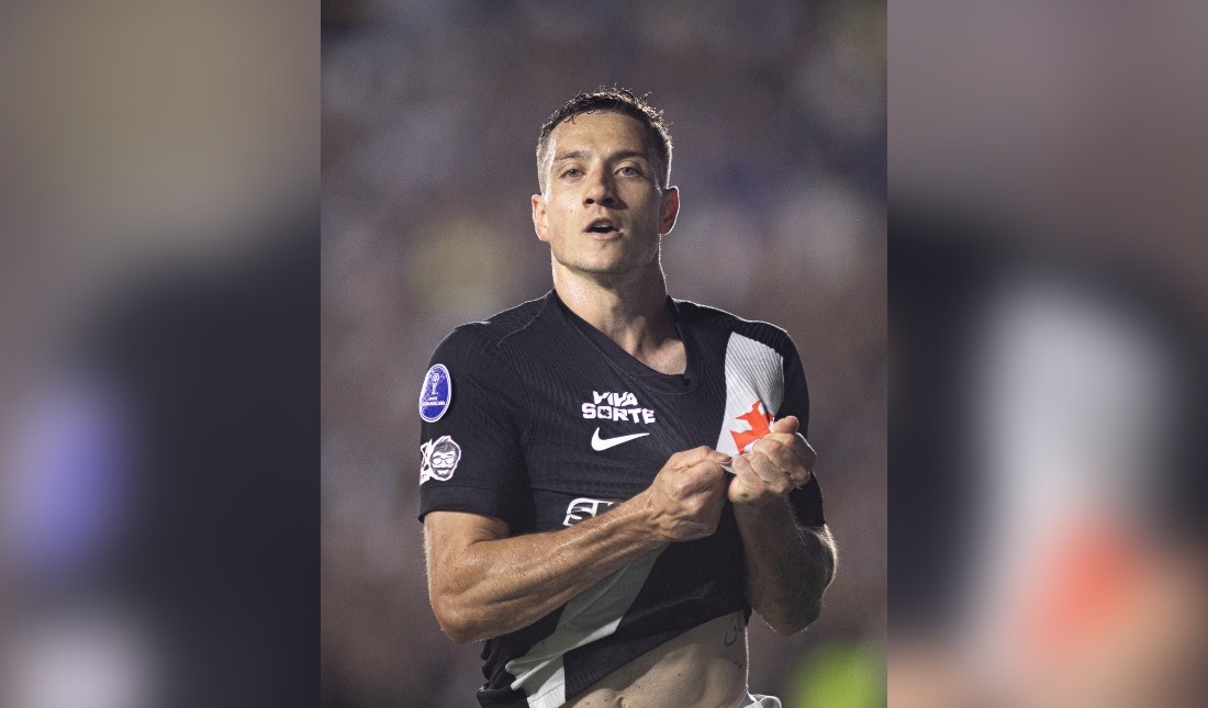 Com gols de Bruno Duarte e David, Vasco vence o Santa Fe e avança à semifinal da Copa Sul-Americana