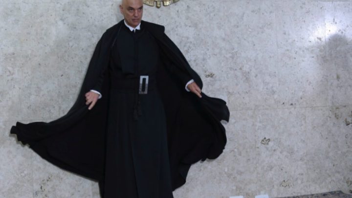 Como Alexandre de Moraes se tornou ministro do STF?
