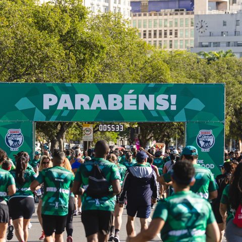 Corrida da Bimbo, simultânea em 23 países, espera 170 mil participantes e doação de 3 milhões de fatias de pão