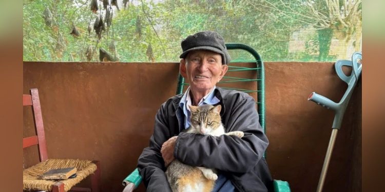 Curandeiro de 88 anos morre depois de 19 dias internado ao ser espancado e queimado em assalto em Santa Catarina