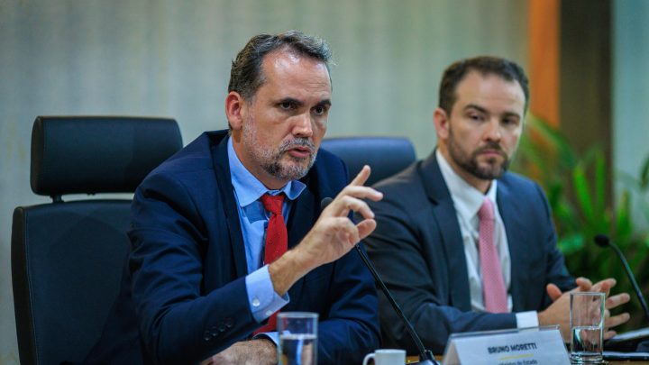 Custo de subsídios a combustíveis já chega a R$ 37,5 bilhões; governo diz que alta do petróleo compensa desoneração