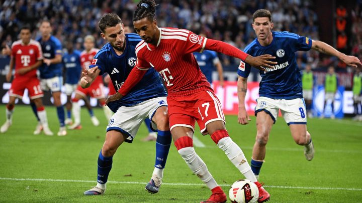 Diretor do Bayern revela que ficou com medo de mensagem do Olise durante a Copa: 'Hesitei antes de abrir'