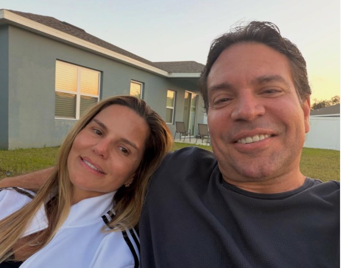Dos EUA, Rebeca Ramagem comemora maioria no TRE por candidatura e diz ser alvo de ‘perseguição’