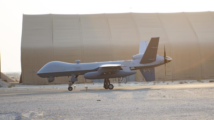 EUA planejam enviar drones para comando militar responsável pela América do Sul, enquanto promete verba a aliados