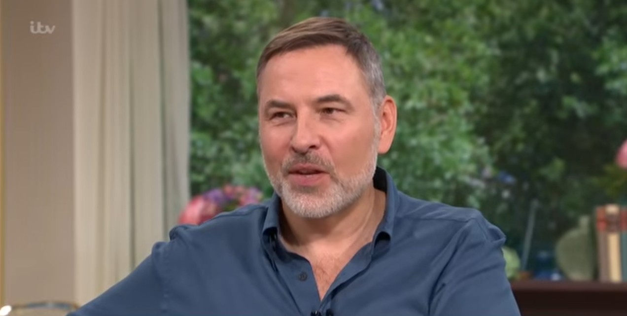 Editora HarperCollins retira livros do autor infanto-juvenil britânico David Walliams após acusações de assédio