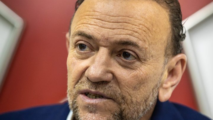 Em áudio, presidente do PT proíbe divulgação de materiais sem número de Lula e candidaturas majoritárias