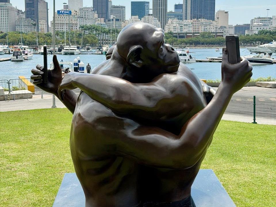 Escultura 'Saudade' deixa o Galeão e vai para a Marina da Glória antes colocada à venda