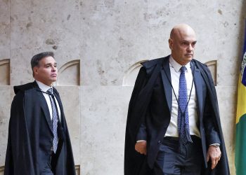 Especialistas veem atuação de Mendonça como regular em caso Moraes, mas apontam 'zona cinzenta' em relação a papel de juiz