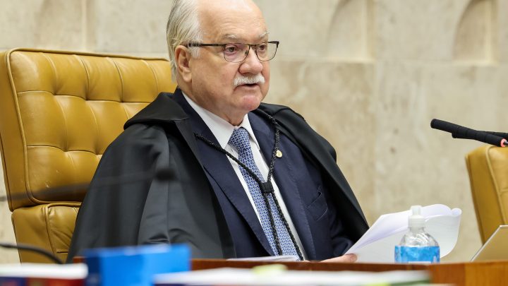 Fachin rebate Gilmar e Dino, afirma que não destituiu Mendonça de caso Moraes e diz que processo foi encaminhado a ele