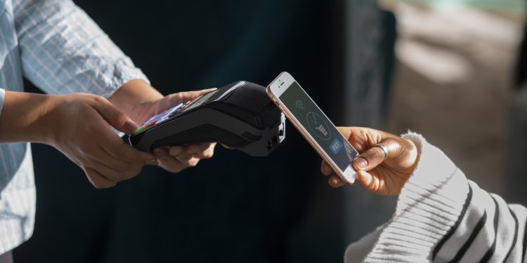 Fintechs elevam PIB em R$ 1,6 trilhão em dez anos e reduzem custos com taxas em R$ 149 bi, diz estudo
