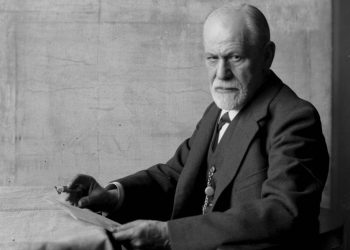 Freud, que não queria ser biografado, ganha biografia inédita no Brasil