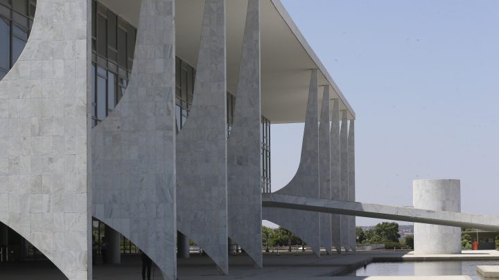 Governo Lula deve responder ao 'Escudo das Américas' com 'cooperação' contra o crime e vê movimento para afastar chineses da região