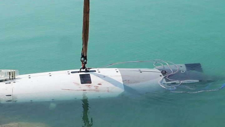 Guarda Revolucionária do Irã diz ter capturado submarino 'moderno' não tripulado dos EUA no Estreito de Ormuz