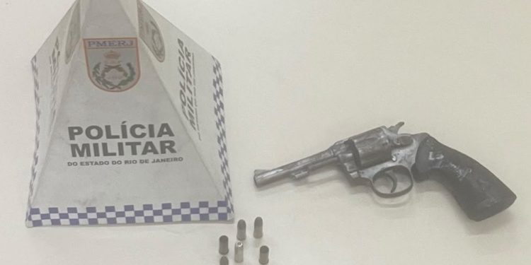 Homem é morto no Catete após tentar assaltar policial de folga
