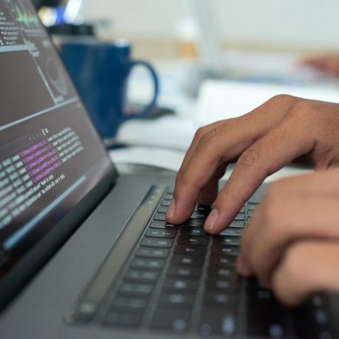 IA redefine papel do programador, avalia diretor da DKP