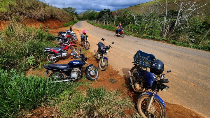 Interior do Rio tem cidades com mais motos que a média do Nordeste; em São José de Ubá, elas já são 52% da frota