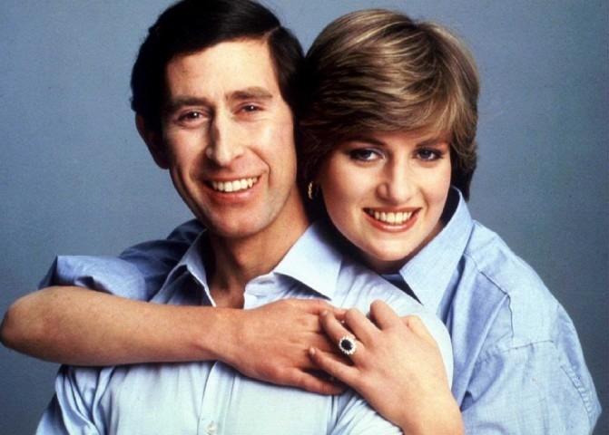 Irmão de Diana diz que Charles III parecia 'euforicamente feliz' horas após a morte da princesa, em 1997