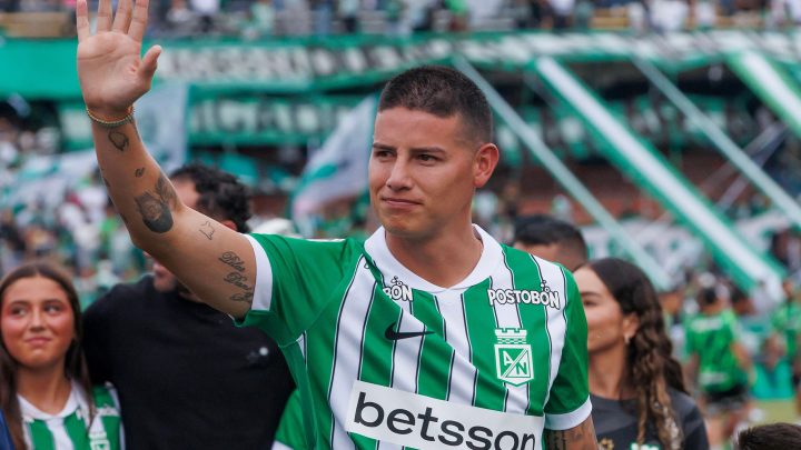 James Rodríguez é apresentado pelo Atlético Nacional com número de Michael Jordan e LeBron James