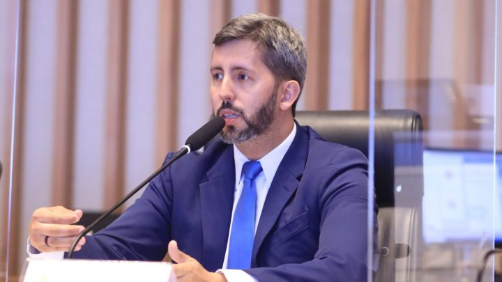 Leandro Grass (PT) abre série de sabatinas do GLOBO, Valor e CBN com candidatos ao governo do DF nesta terça-feira