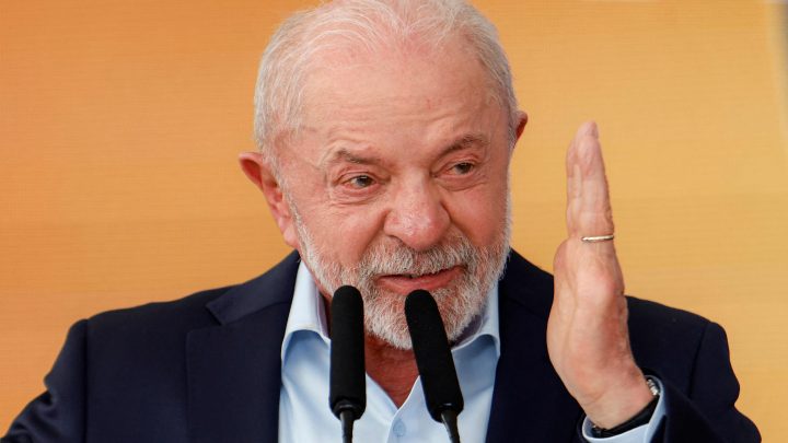 Lula critica autonomia do BC e defende interferência do presidente da República na economia
