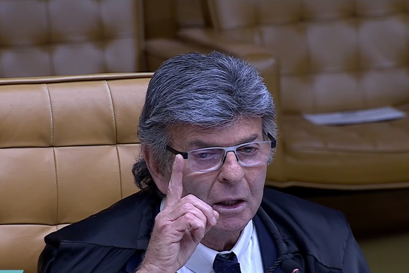Mendonça e Fux informam à PF, em ofícios, que não conseguem acessar íntegra do celular de Vorcaro entregue ao STF