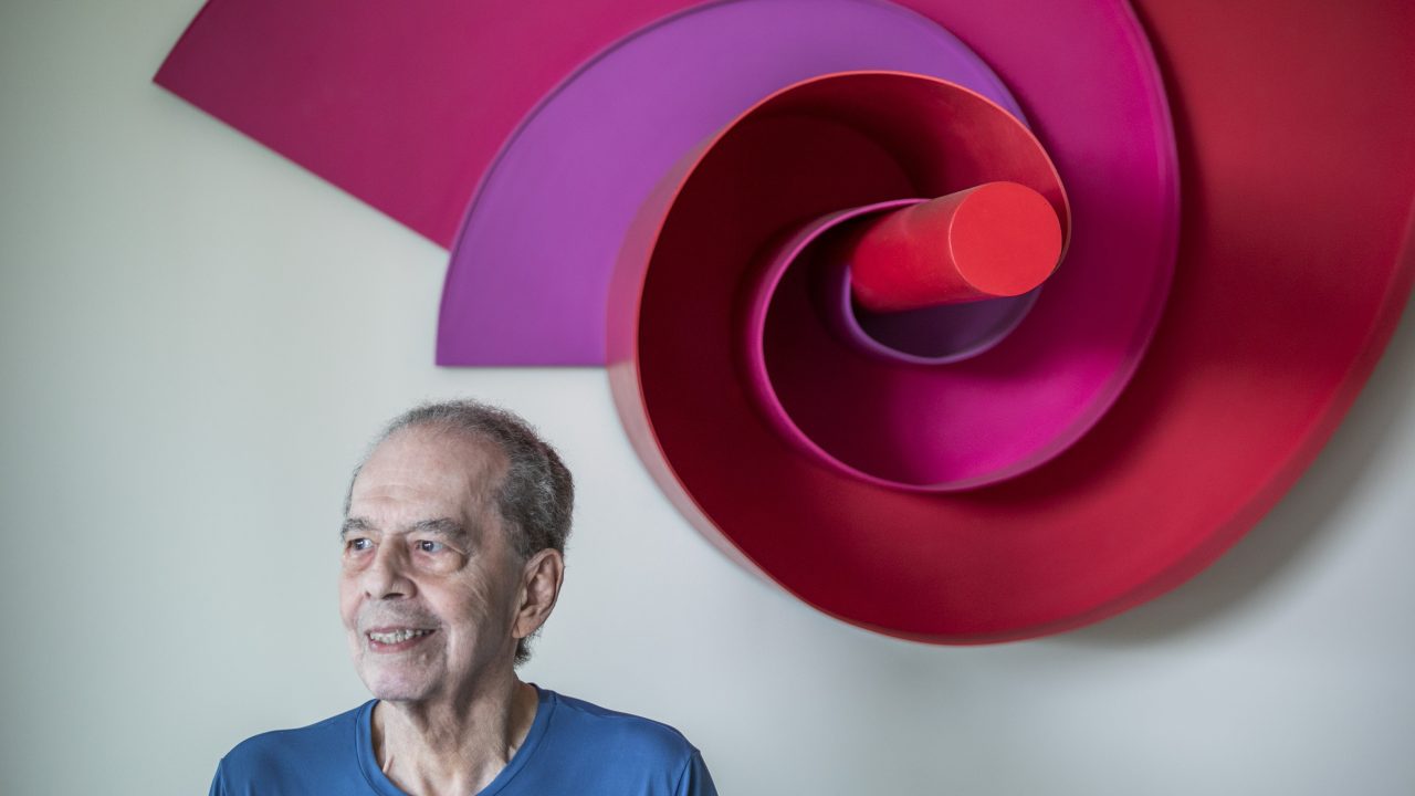 Morre César Oiticica, integrante do Grupo Frente, aos 97 anos, no Rio