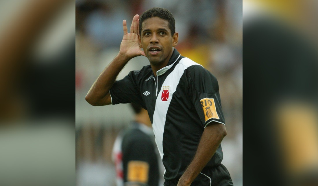 Morre Henrique, ex-jogador campeão da Libertadores pelo Vasco, aos 49 anos