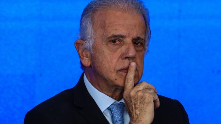 Mucio tem celular clonado e criminoso pede contribuição para evento