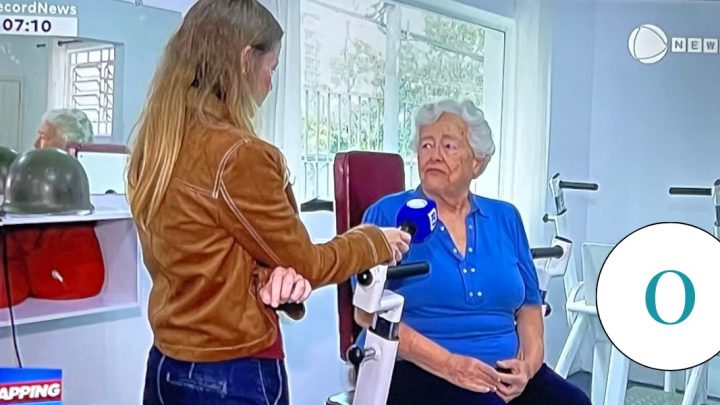 Nota 0: a enrolação numa parte da grade matinal da Record News