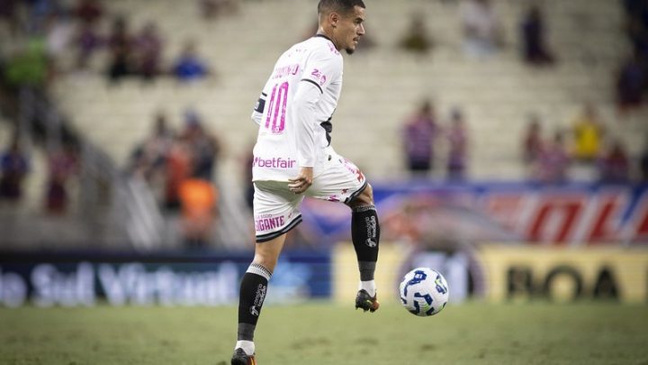 Philippe Coutinho dá sinal verde para negociação com o Santos e espera estar apto em duas semanas