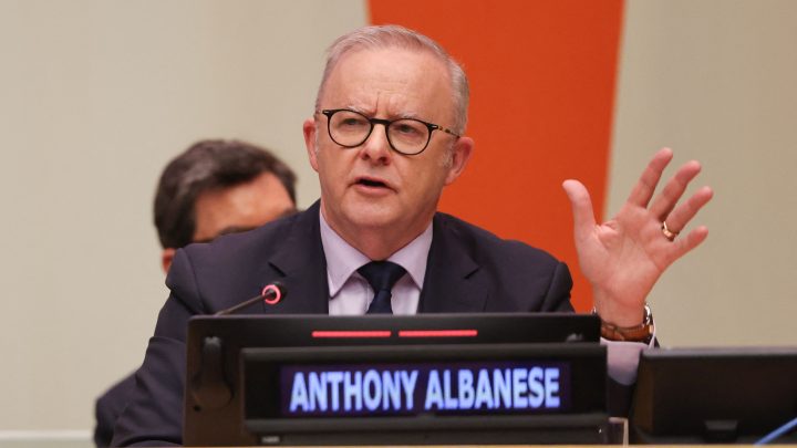 Premiê australiano anuncia mais de R$ 300 milhões em ajuda de guerra para a Ucrânia, em encontro com Zelensky