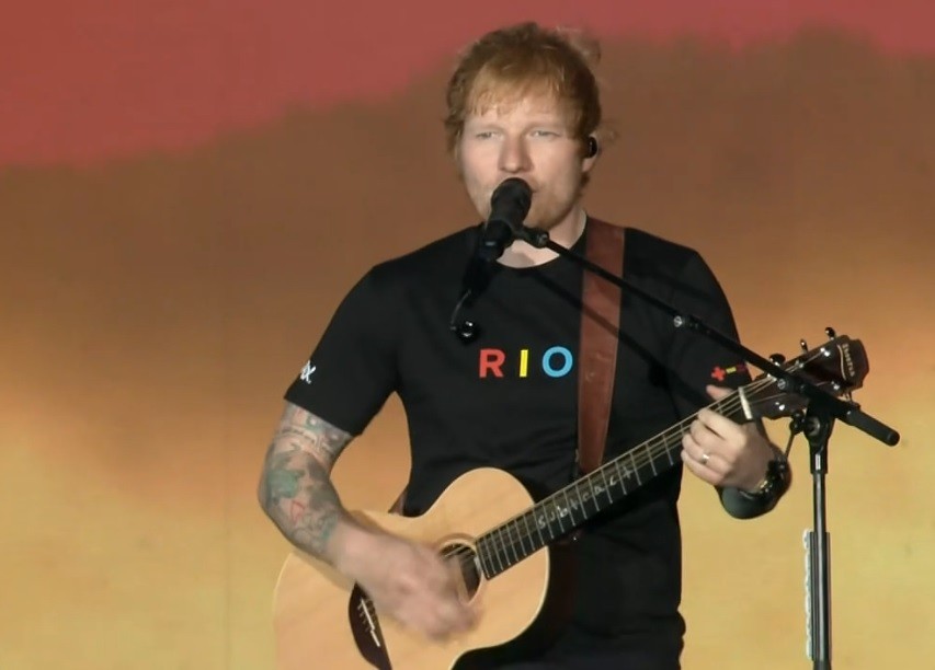 Primeiro show de Ed Sheeran após saída de Macklemore tem ingressos sobrando e previsão de protestos