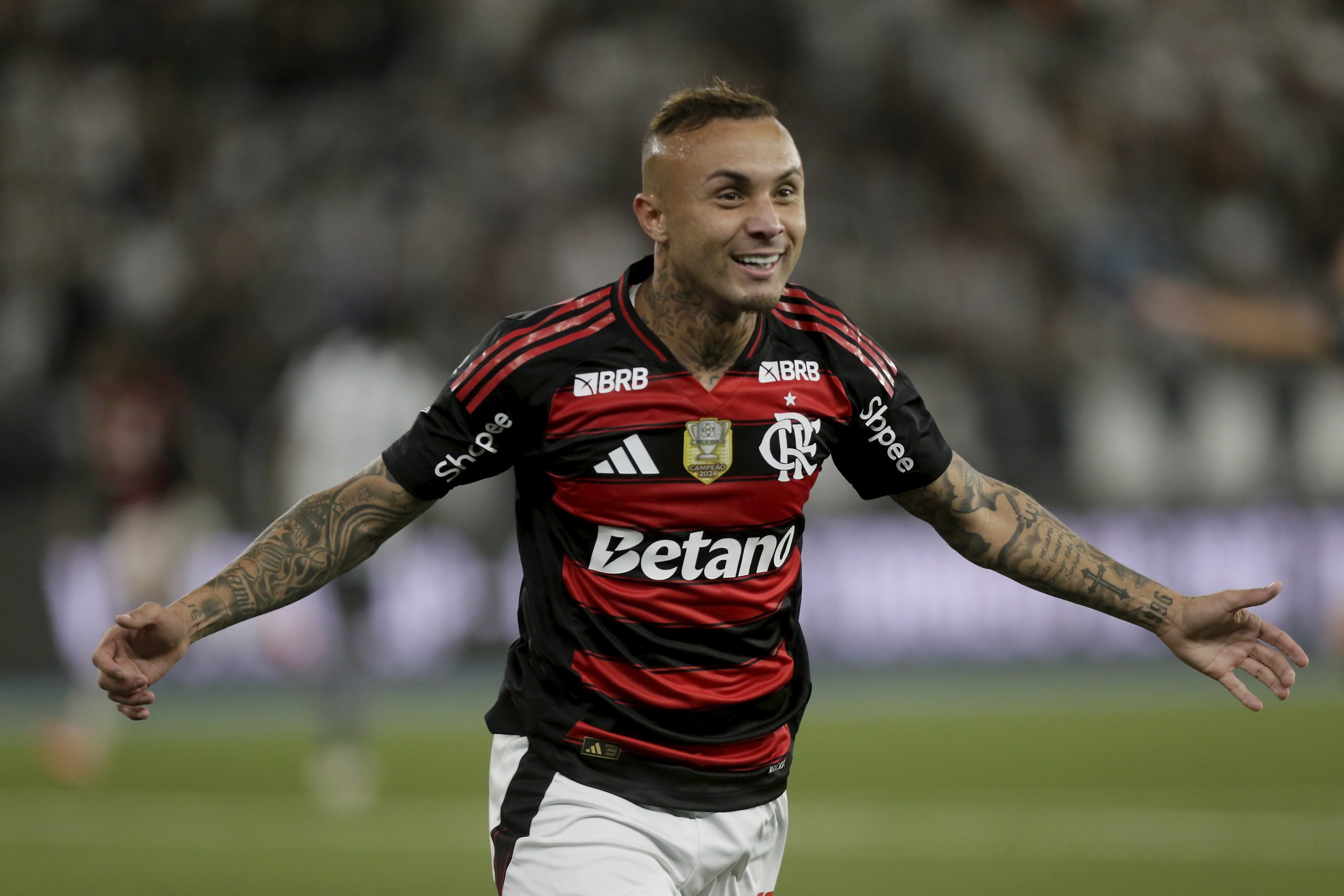 Proposta do Botafogo agrada Cebolinha, mas atacante do Flamengo ainda prioriza jogar fora do Brasil; saiba valores