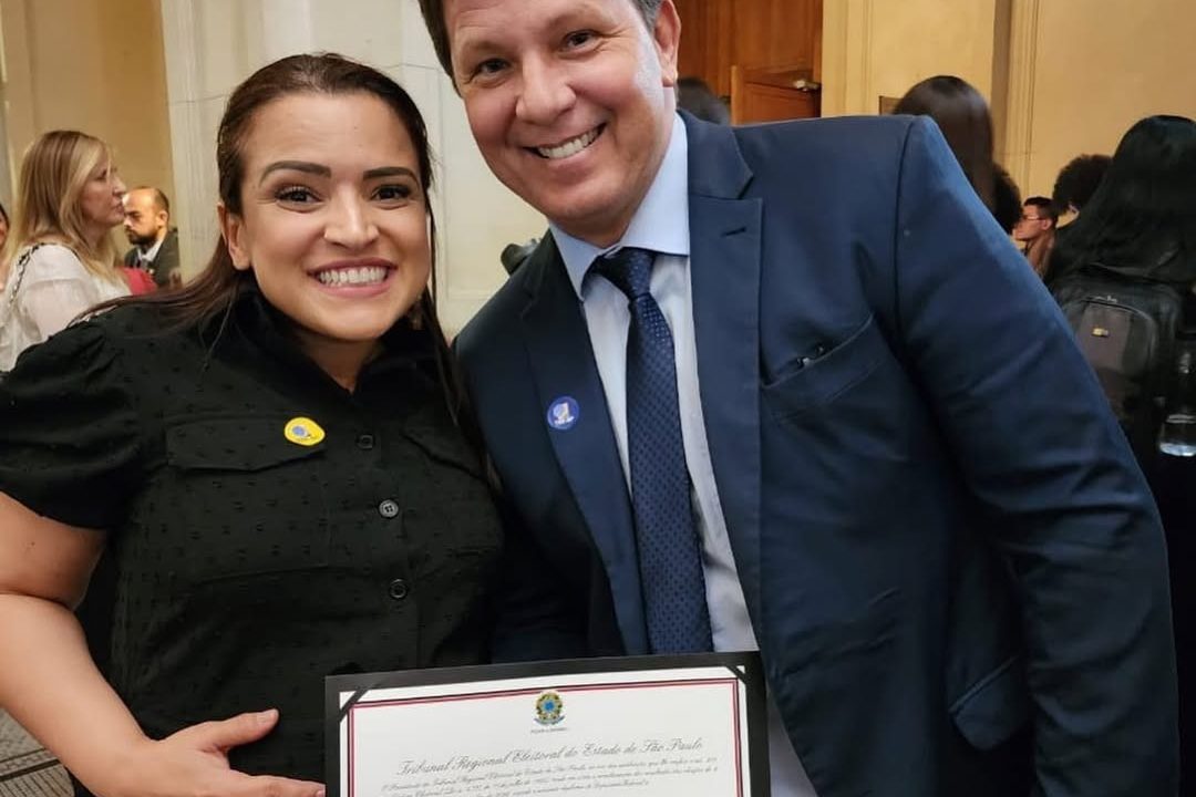 Proximidade com Mario Frias, 'estreante' no cinema: quem é Karina Gama, alvo de operação da PF que mira filme de Bolsonaro