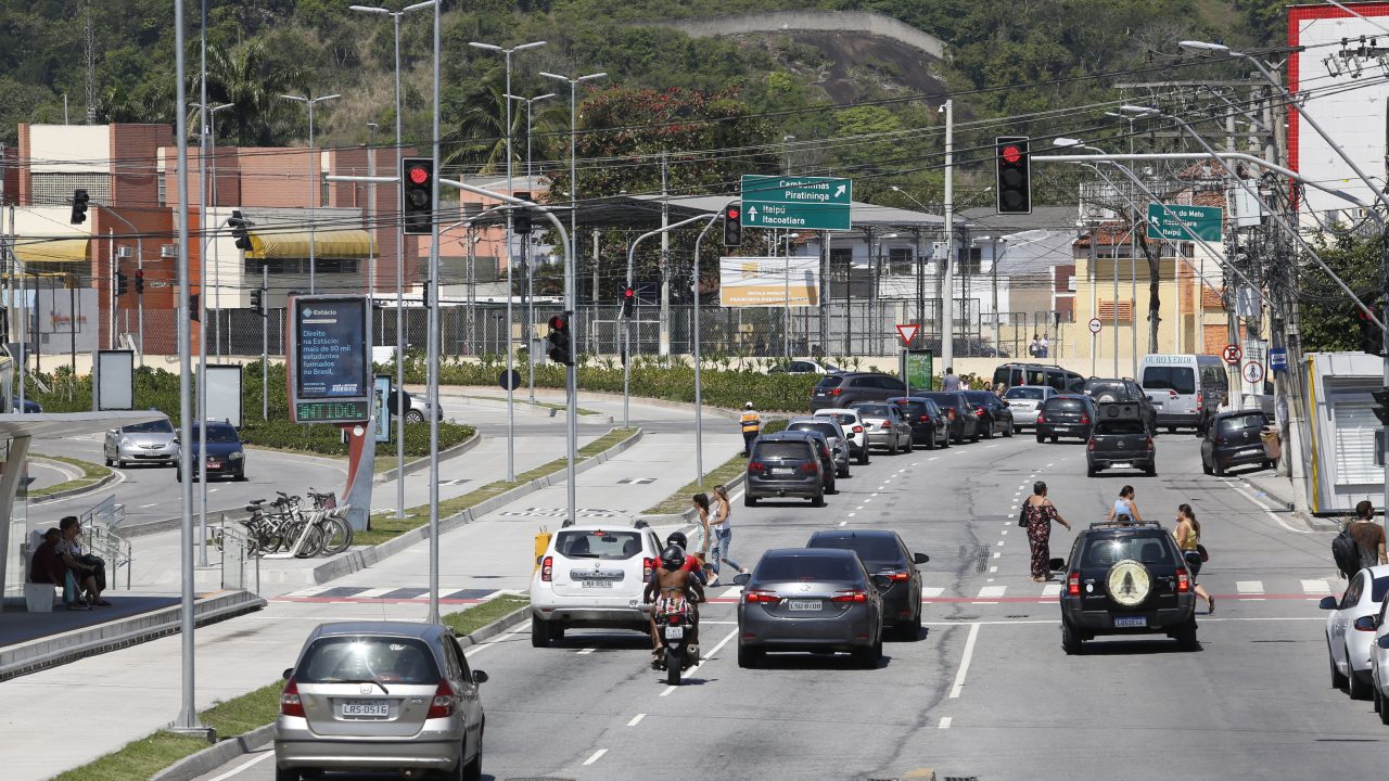 Qual é o principal problema da Região Oceânica de Niterói? Trânsito lidera no primeiro dia da enquete