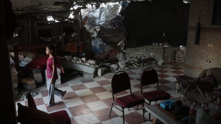Quatro palestinos, incluindo filho de chefe de Saúde, morrem em ataque israelense a Gaza