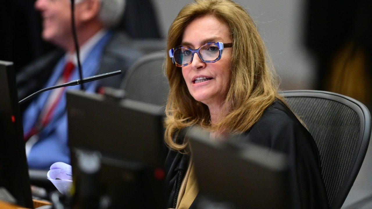 Quinto do Ouro: relatora no STJ vota para condenar conselheiros do TCE, mas ministro pede vista e julgamento é adiado