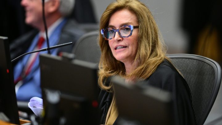 Quinto do Ouro: relatora no STJ vota para condenar conselheiros do TCE, mas ministro pede vista e julgamento é adiado