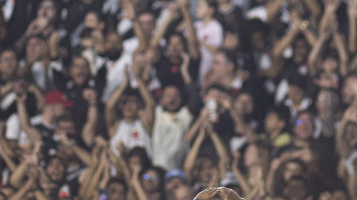 Ramon Rique fala sobre comemoração emocionada após marcar o primeiro gol pelo Vasco: 'Sensação inexplicável'