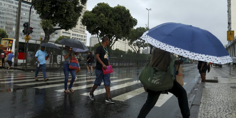 Rock in Rio, dia 4: frio aumenta na cidade nesta segunda, com mínima de 12°C e previsão de chuva