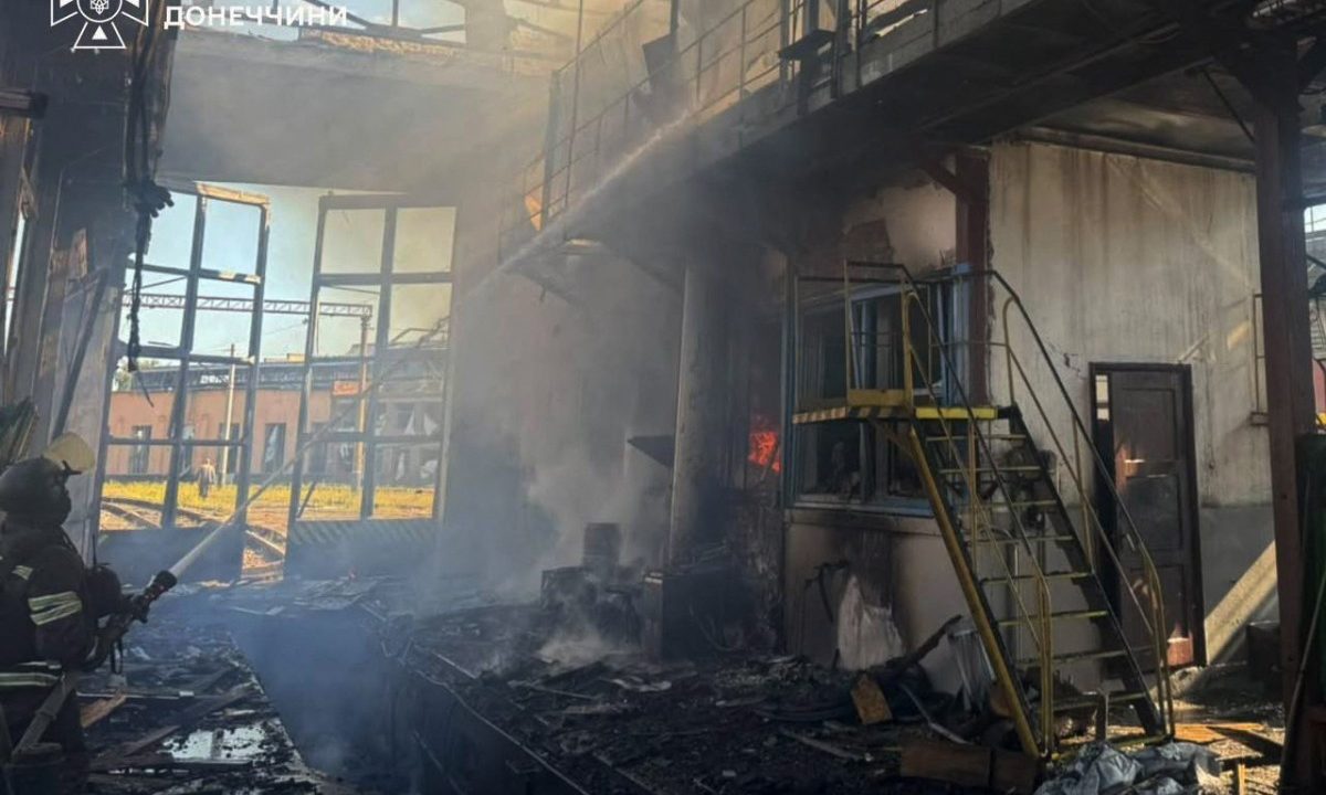 Rússia ataca região da capital da Ucrânia e deixa pelo menos quatro mortos; três são crianças
