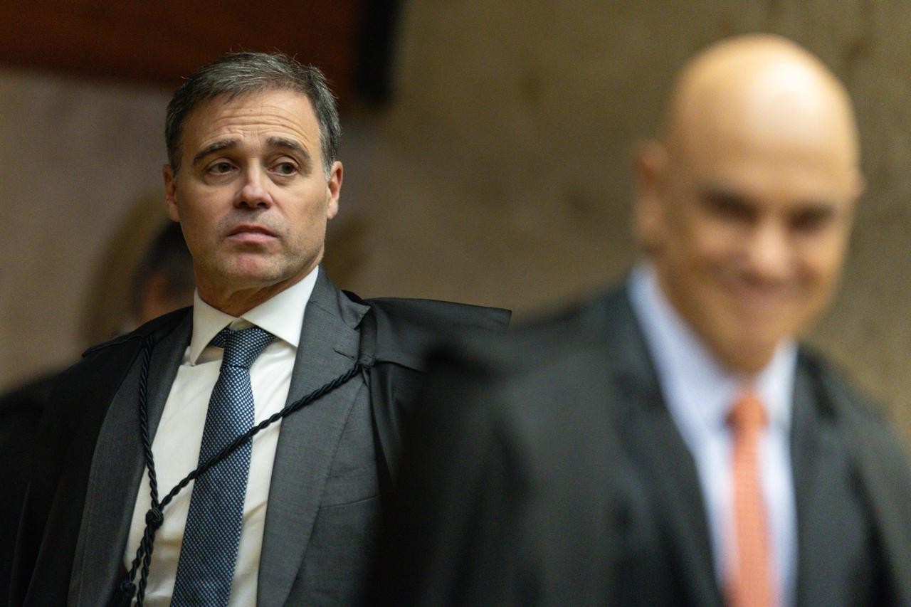 Segunda sessão do STF após revelação de mensagens de Vorcaro tem risadas e brincadeira de Moraes