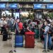 Seis aeroportos da Indonésia suspendem operações após erupção do vulcão Anak Krakatoa