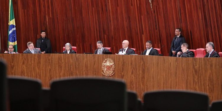 TSE começa a julgar proibição a deepfakes na campanha eleitoral