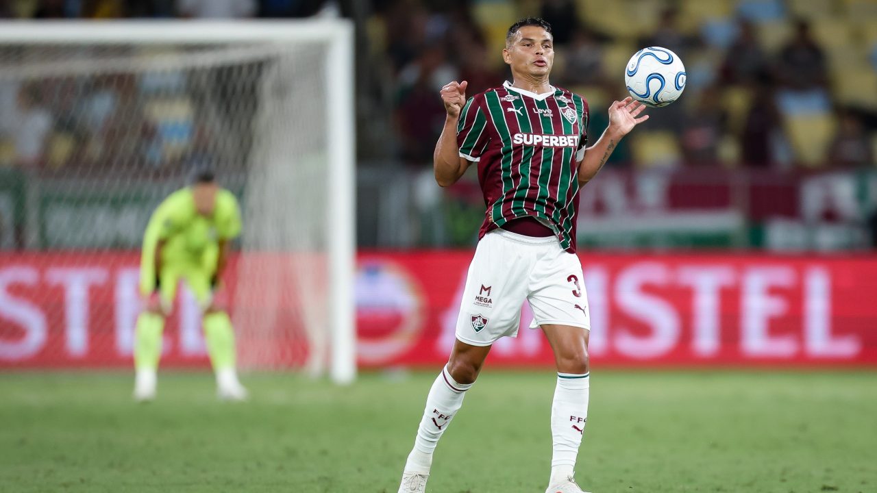 Thiago Silva destaca postura de Marcão no comando do Fluminense: 'Humildade não significa ser otário'