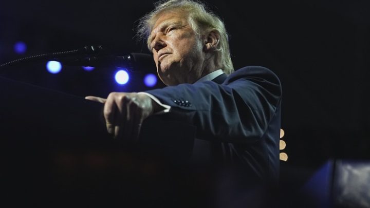 Trump cria enquete para mudar termo inteligência artificial: 'IA é impreciso e pouco elegante'